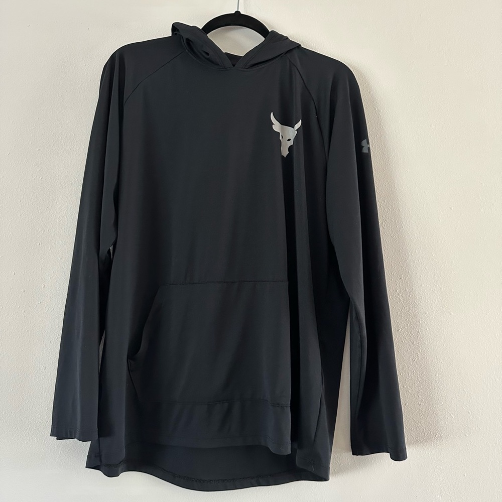 Project rock hooded workout long sleeve